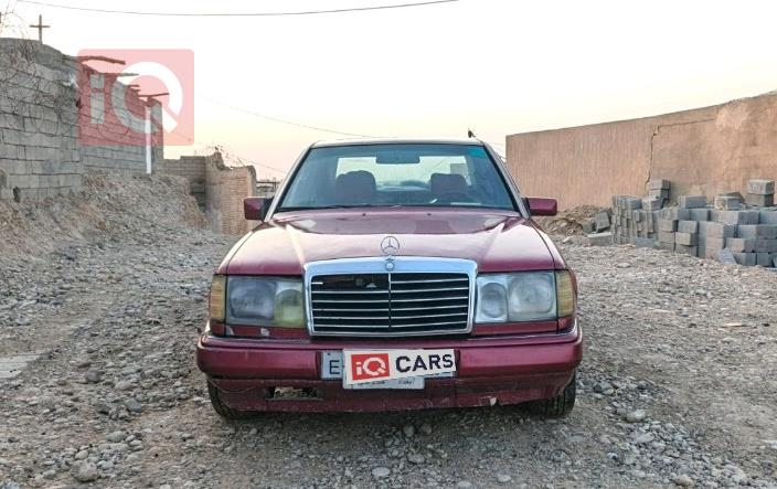 مرسيدس بنز E-Class